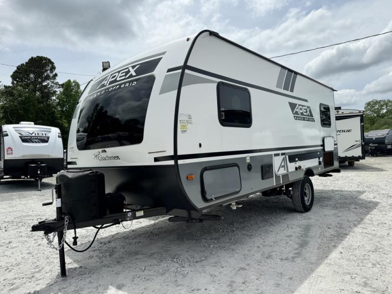 2022 Coachmen RV Apex 17TH Toy Hauler photo 4