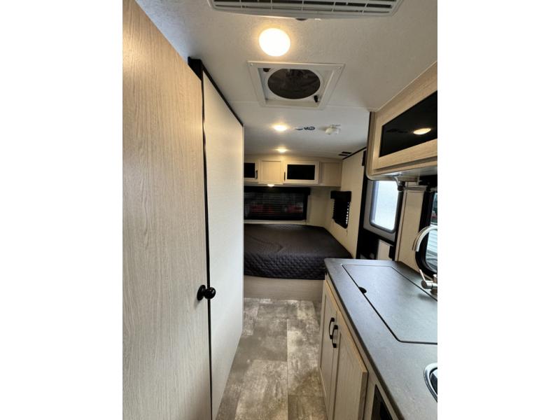2022 Coachmen RV Apex 17TH Toy Hauler photo 21