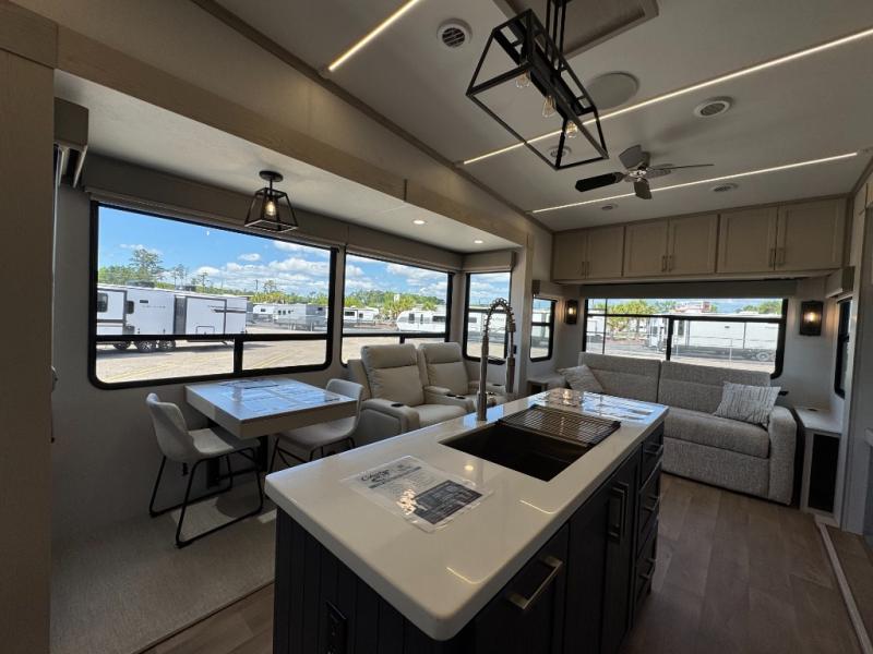 2026 Forest River RV Columbus 383RLH photo 19