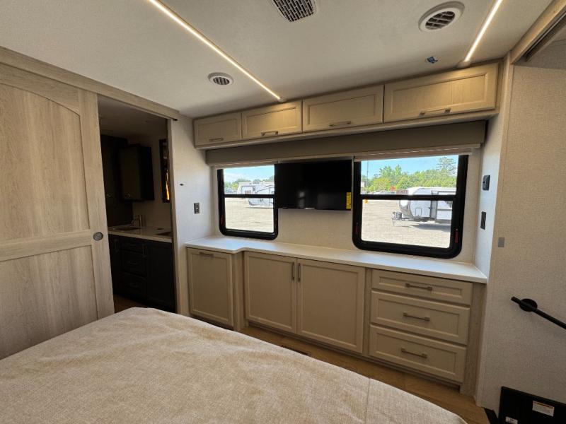 2026 Forest River RV Columbus 383RLH photo 32