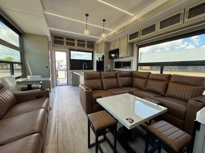 2026 Axiom RV Imperium I3800 photo 16