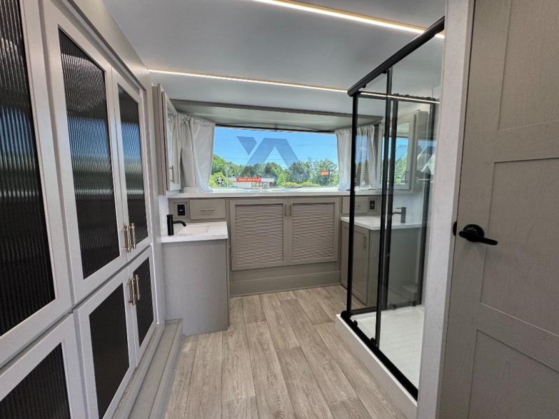 2026 Axiom RV Imperium I3800 photo 34