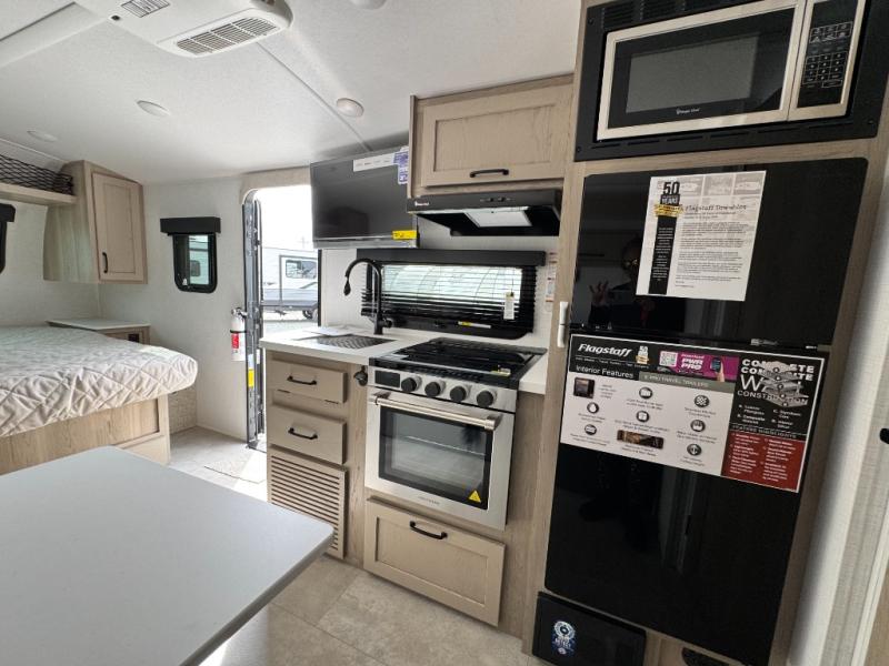 2025 Forest River RV Flagstaff E-Pro E20FBS photo 16