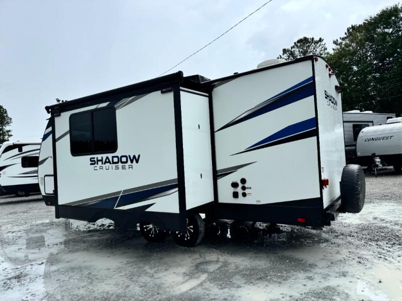 2022 Cruiser Shadow Cruiser 225RBS photo 3