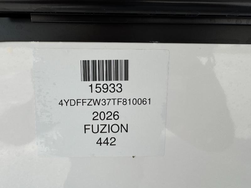 2026 Keystone RV Fuzion 442 Toy Hauler photo 31