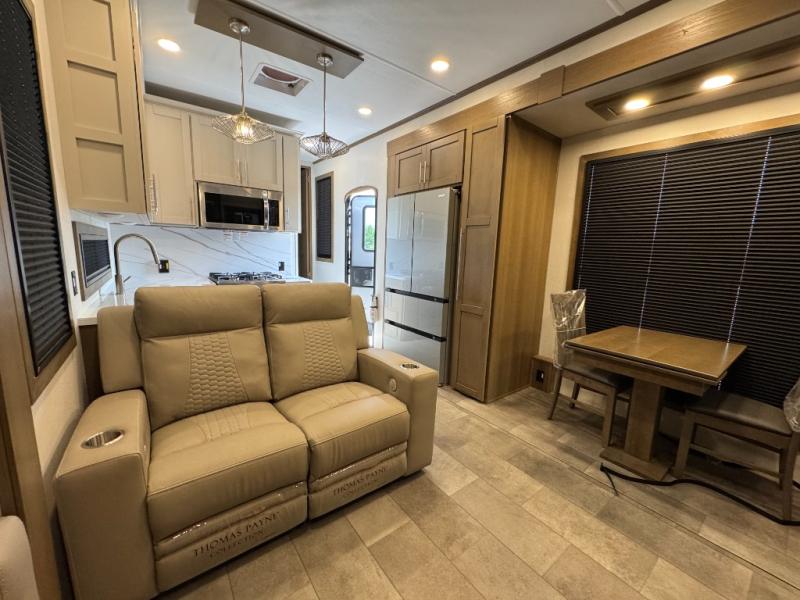 2026 Keystone RV Fuzion 442 Toy Hauler photo 12