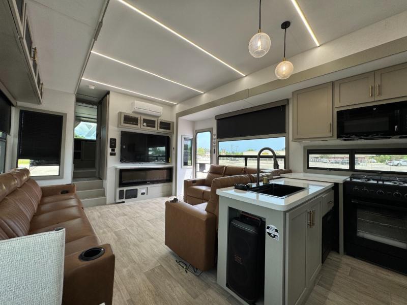 2026 Axiom RV Imperium I2900 photo 19