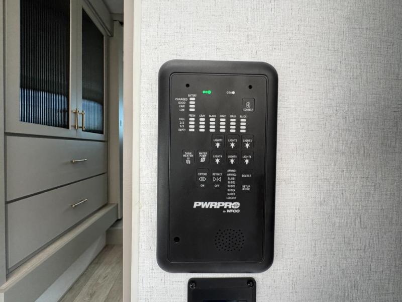 2026 Axiom RV Imperium I2900 photo 28