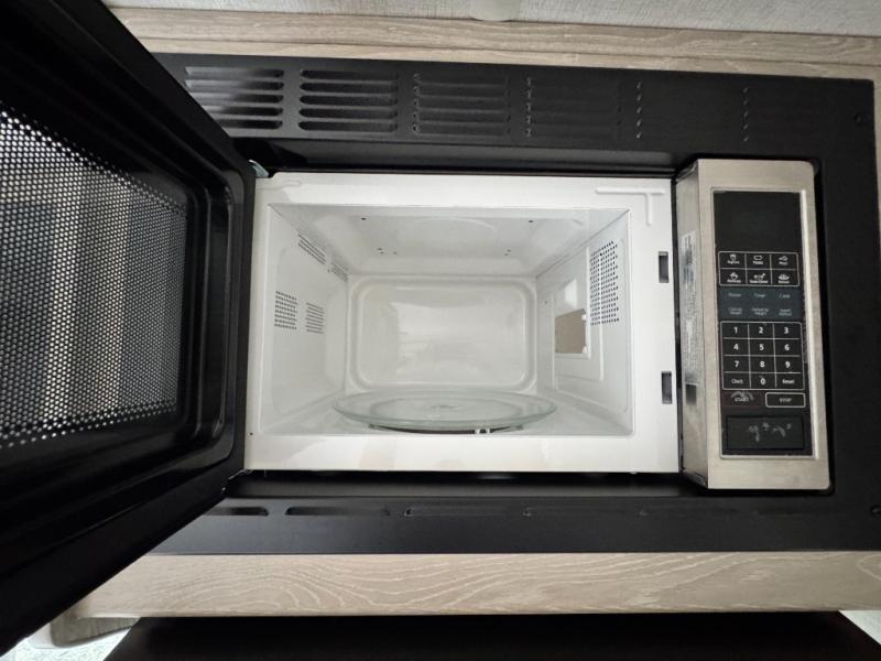 2023 Forest River RV Flagstaff Micro Lite 21DS photo 15