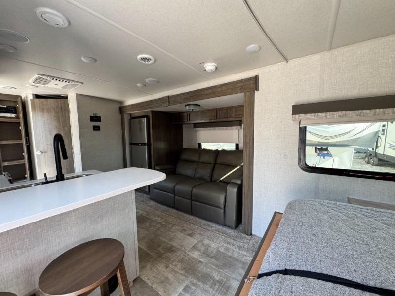 2022 Forest River RV Flagstaff Micro Lite 25FBS photo 28