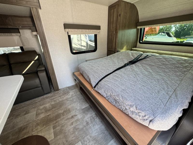 2022 Forest River RV Flagstaff Micro Lite 25FBS photo 27
