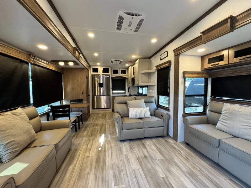 2024 Alliance RV Paradigm 382RK photo 14