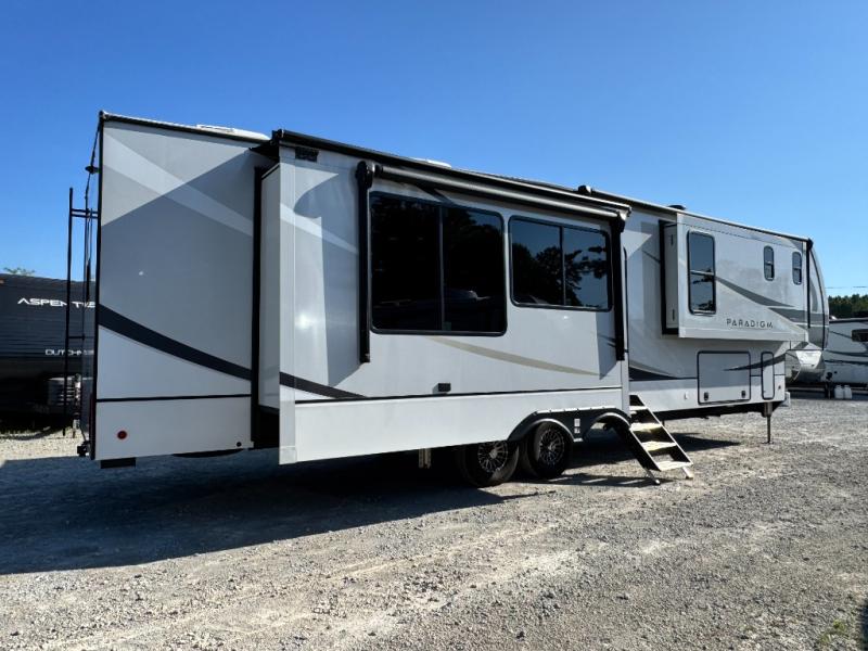 2024 Alliance RV Paradigm 382RK photo 6