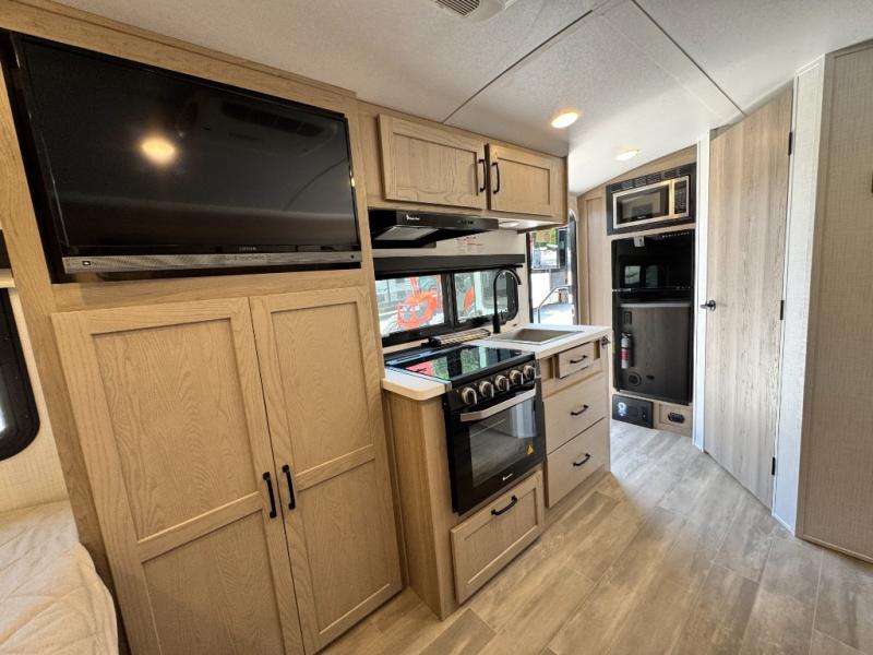 2024 Forest River RV Flagstaff E-Pro E19FBS photo 11