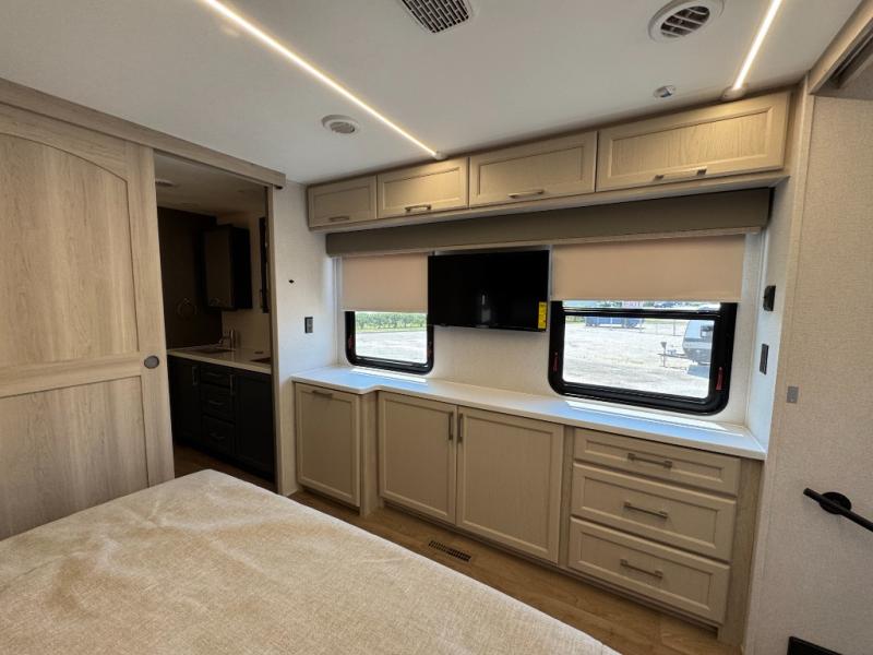 2026 Forest River RV Columbus 383RLH photo 23