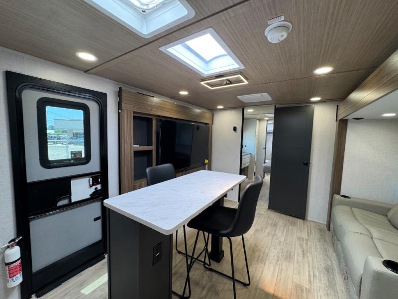 2026 Forest River RV Vibe 2500FIK photo 13
