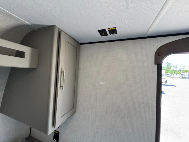 2026 Keystone RV Hideout Mini 161BH photo 25