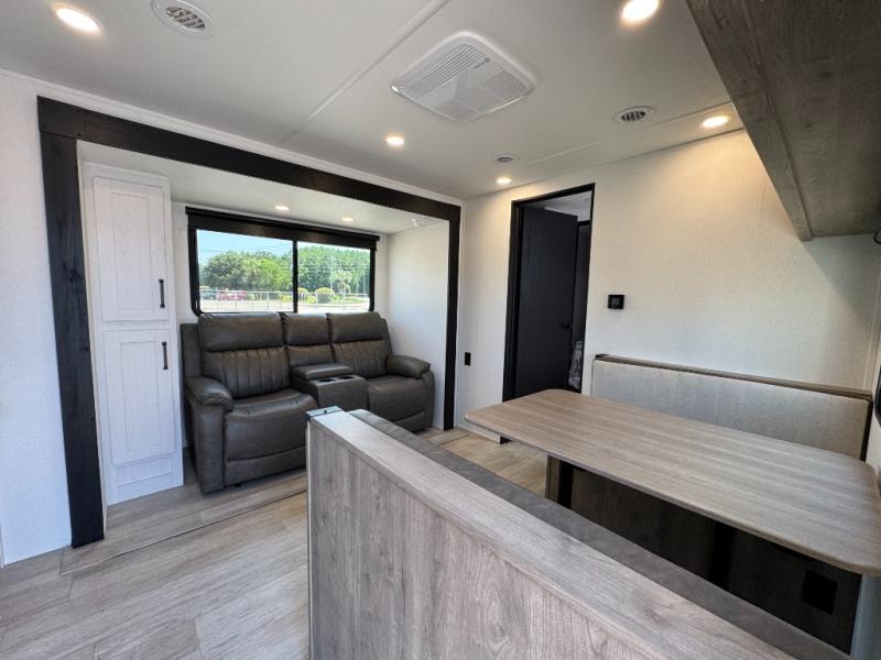 2027 Forest River RV Solaire 237RK photo 8