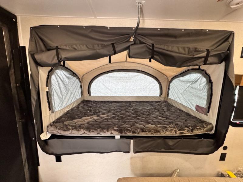 2027 Modern Buggy RV Hopper Hopper 2 Toy Hauler photo 14