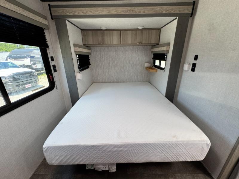 2025 Forest River RV Salem FSX 169RSK photo 21