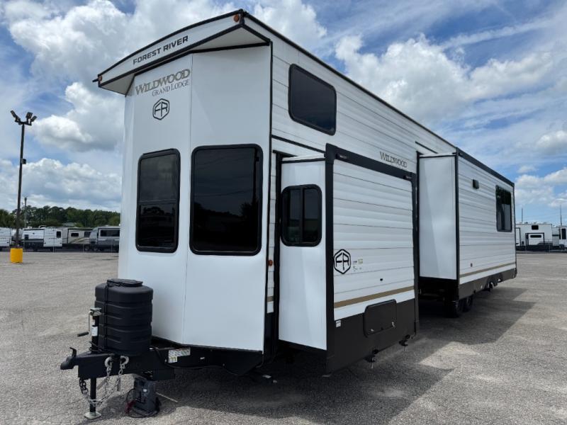 2026 Forest River RV Wildwood Grand Lodge 42ICE photo 2