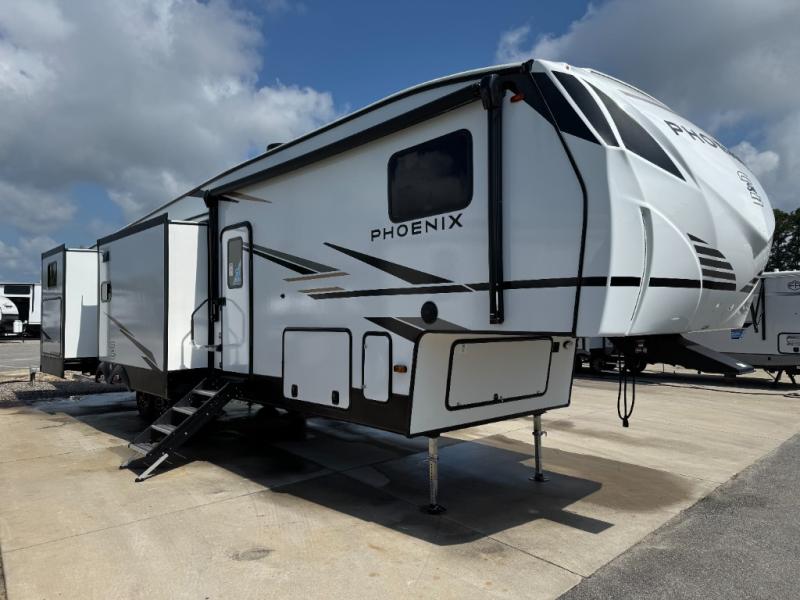 2026 Shasta RVs Phoenix 367BH photo 1