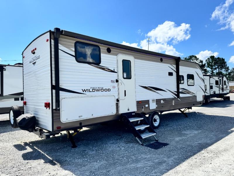 2019 Forest River RV Wildwood 27DBK photo 6