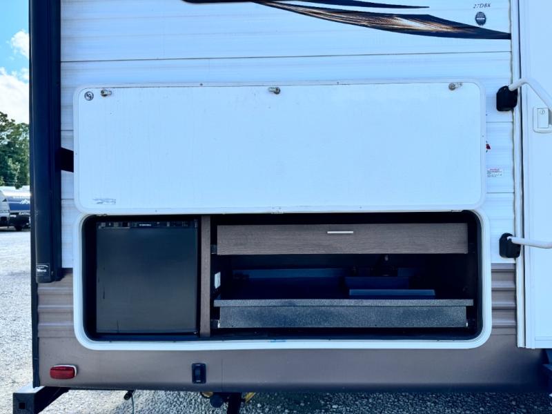2019 Forest River RV Wildwood 27DBK photo 7
