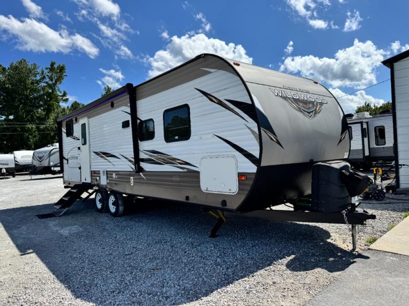 2019 Forest River RV Wildwood 27DBK photo 1