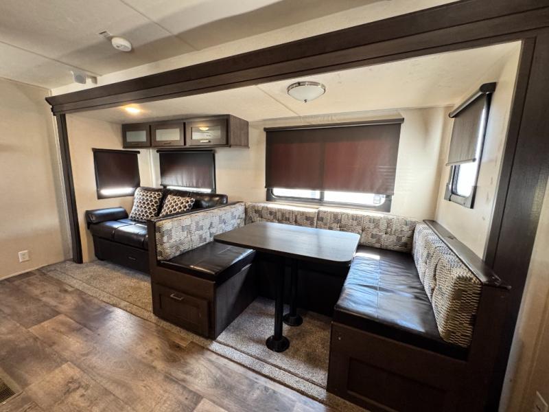 2019 Forest River RV Wildwood 27DBK photo 12