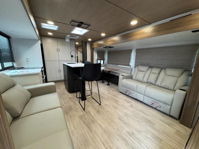 2026 Forest River RV Vibe 3400BH photo 9
