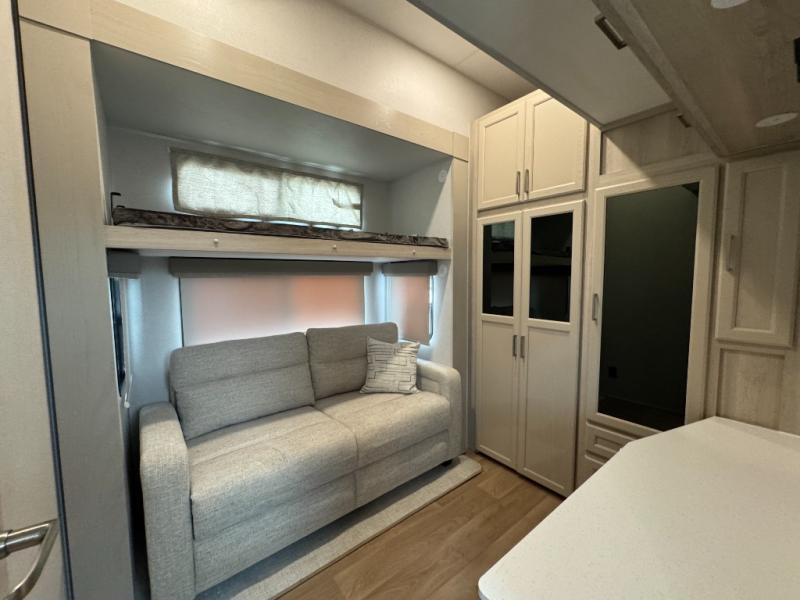 2027 Forest River RV Columbus 379MBL photo 31