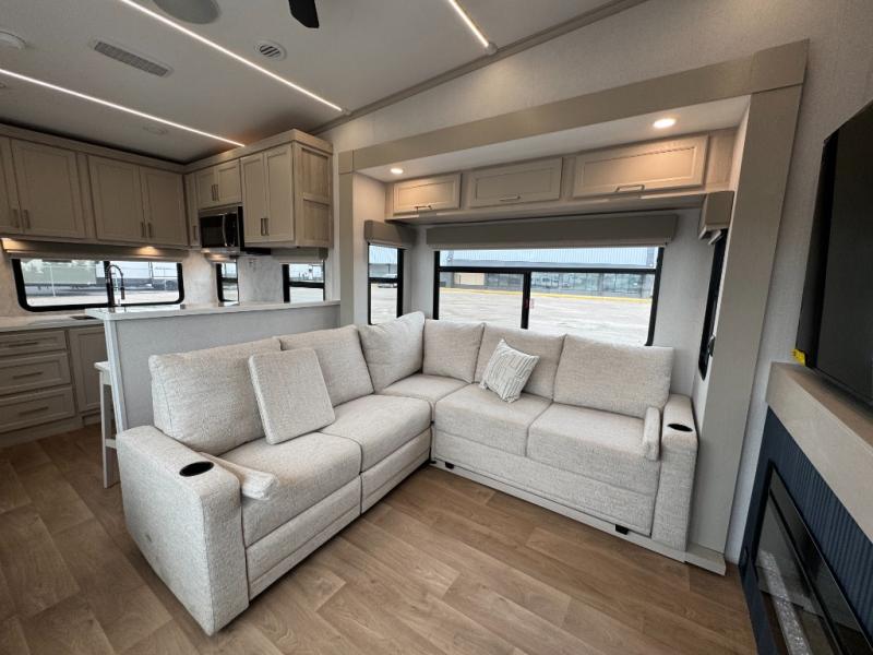 2027 Forest River RV Columbus 379MBL photo 25