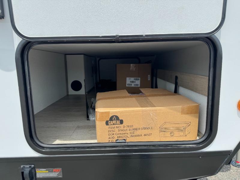 2027 Forest River RV Solaire 232UD photo 24