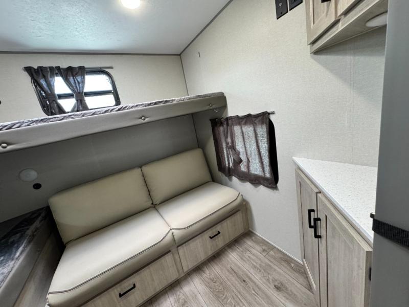 2026 Coachmen RV Catalina Legacy Edition 293QBCK photo 21