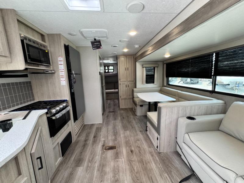 2026 Coachmen RV Catalina Legacy Edition 293QBCK photo 15