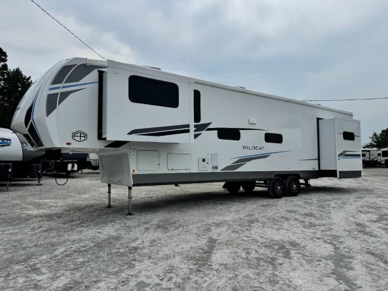 2026 Forest River RV Wildcat 35FL photo 3