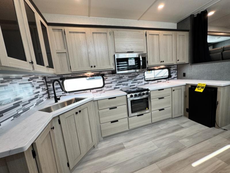 2026 Forest River RV Wildcat 35FL photo 7