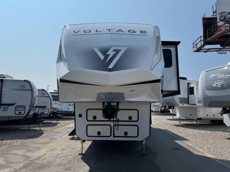 2026 Dutchmen RV Voltage V-Series 4250 Toy Hauler photo 7
