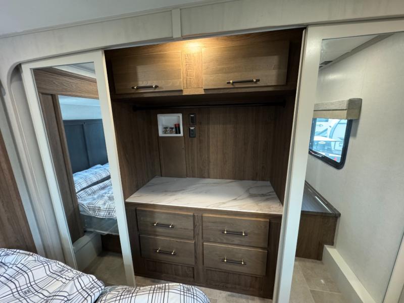 2026 Dutchmen RV Voltage V-Series 4250 Toy Hauler photo 39