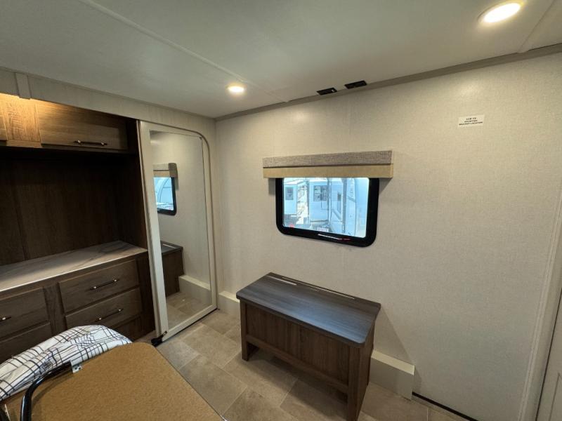 2026 Dutchmen RV Voltage V-Series 4250 Toy Hauler photo 49