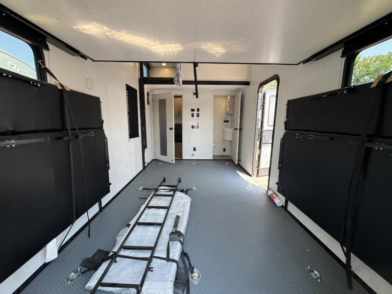 2026 Dutchmen RV Voltage V-Series 4250 Toy Hauler photo 41