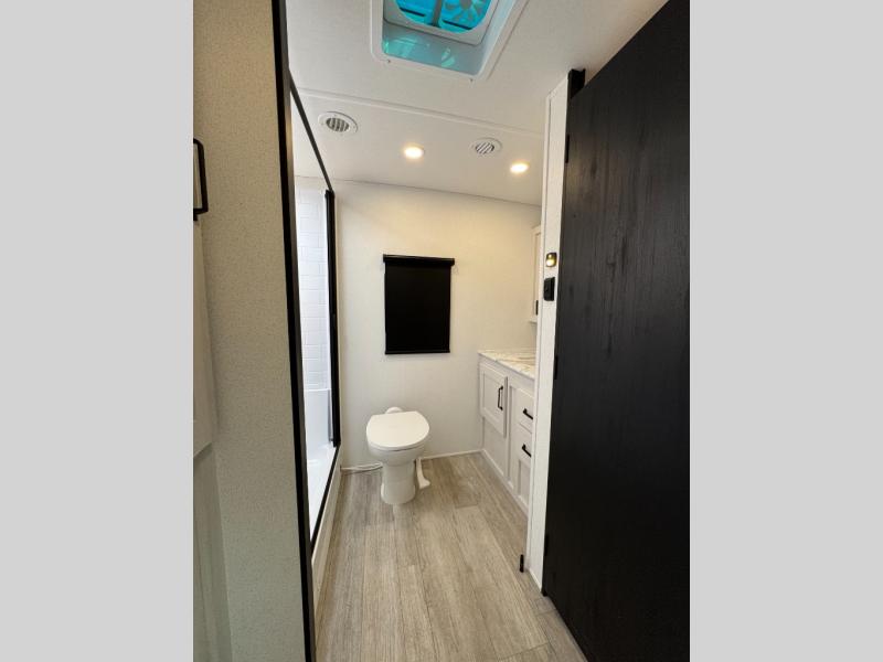 2026 Forest River RV SolAire 2580RBSS photo 19