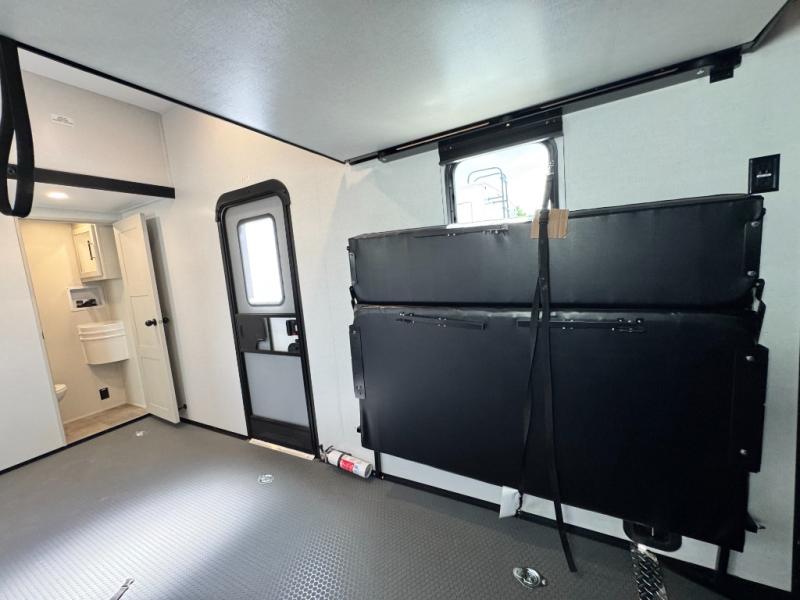 2026 Dutchmen RV Voltage V-Series 4250 Toy Hauler photo 17