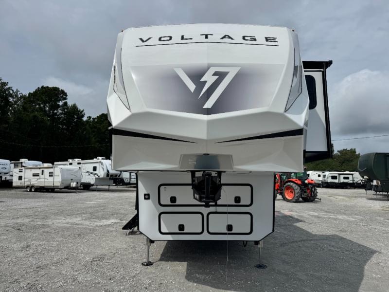 2026 Dutchmen RV Voltage V-Series 4250 Toy Hauler photo 5