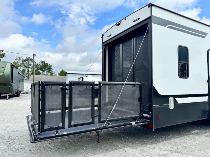 2026 Dutchmen RV Voltage V-Series 4250 Toy Hauler photo 7