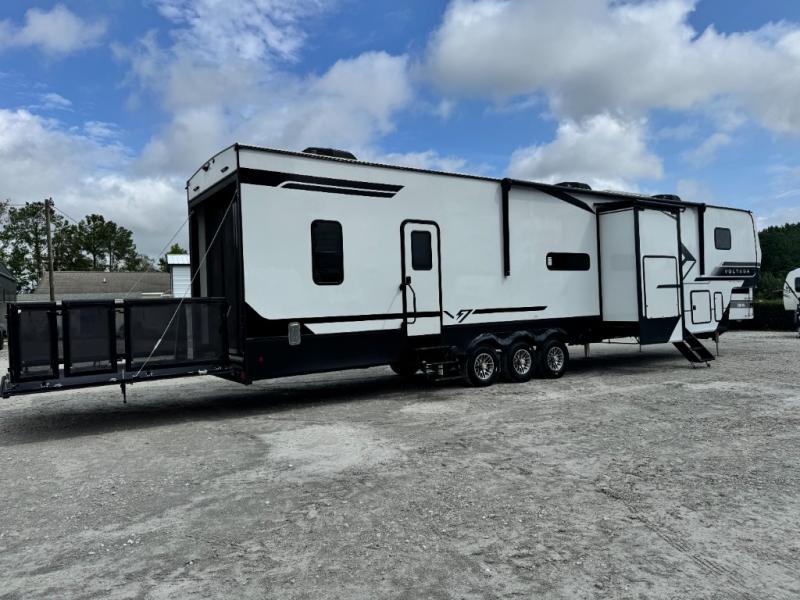 2026 Dutchmen RV Voltage V-Series 4250 Toy Hauler photo 1