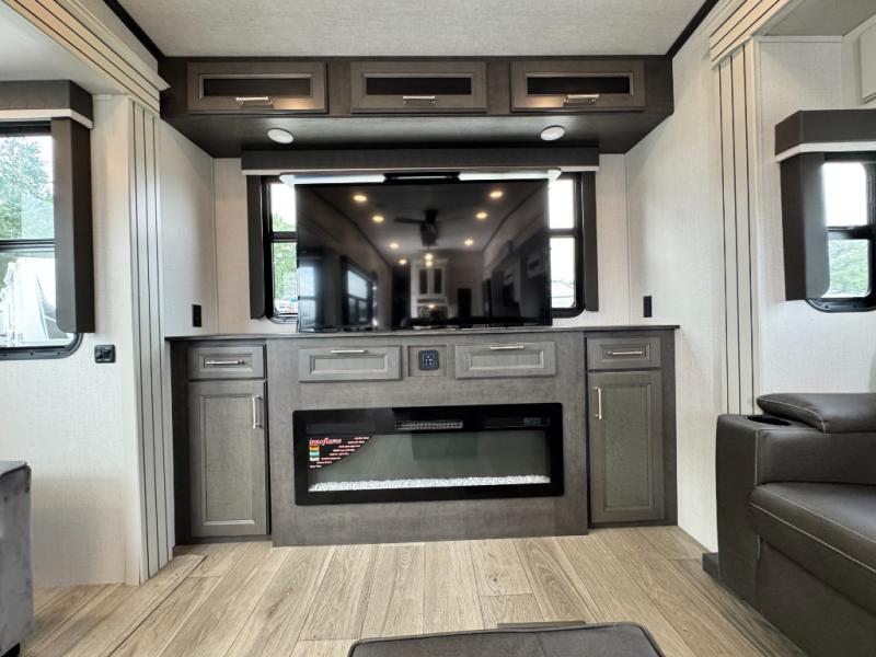 2025 Keystone RV Cougar 320RDS photo 15