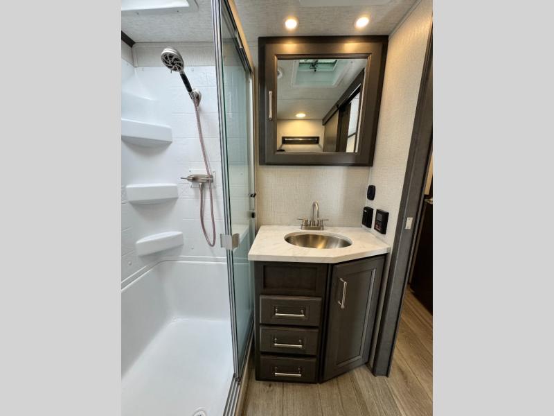 2025 Keystone RV Cougar 320RDS photo 34
