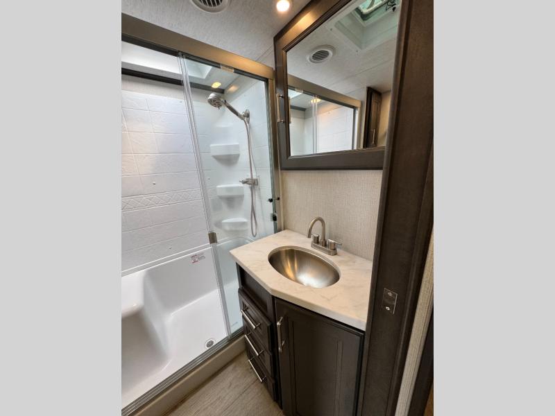 2025 Keystone RV Cougar 320RDS photo 32